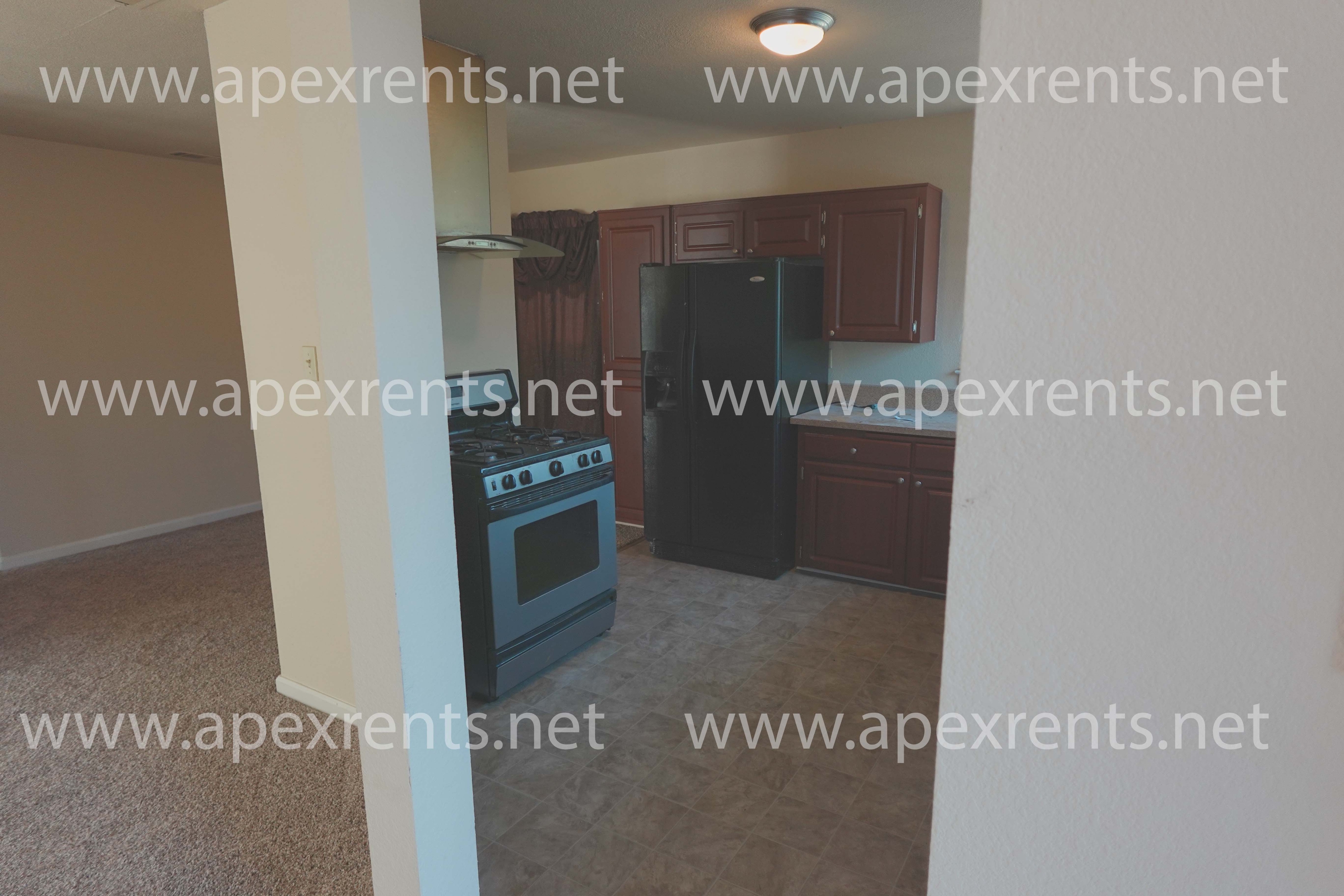 3155 Northview Dr