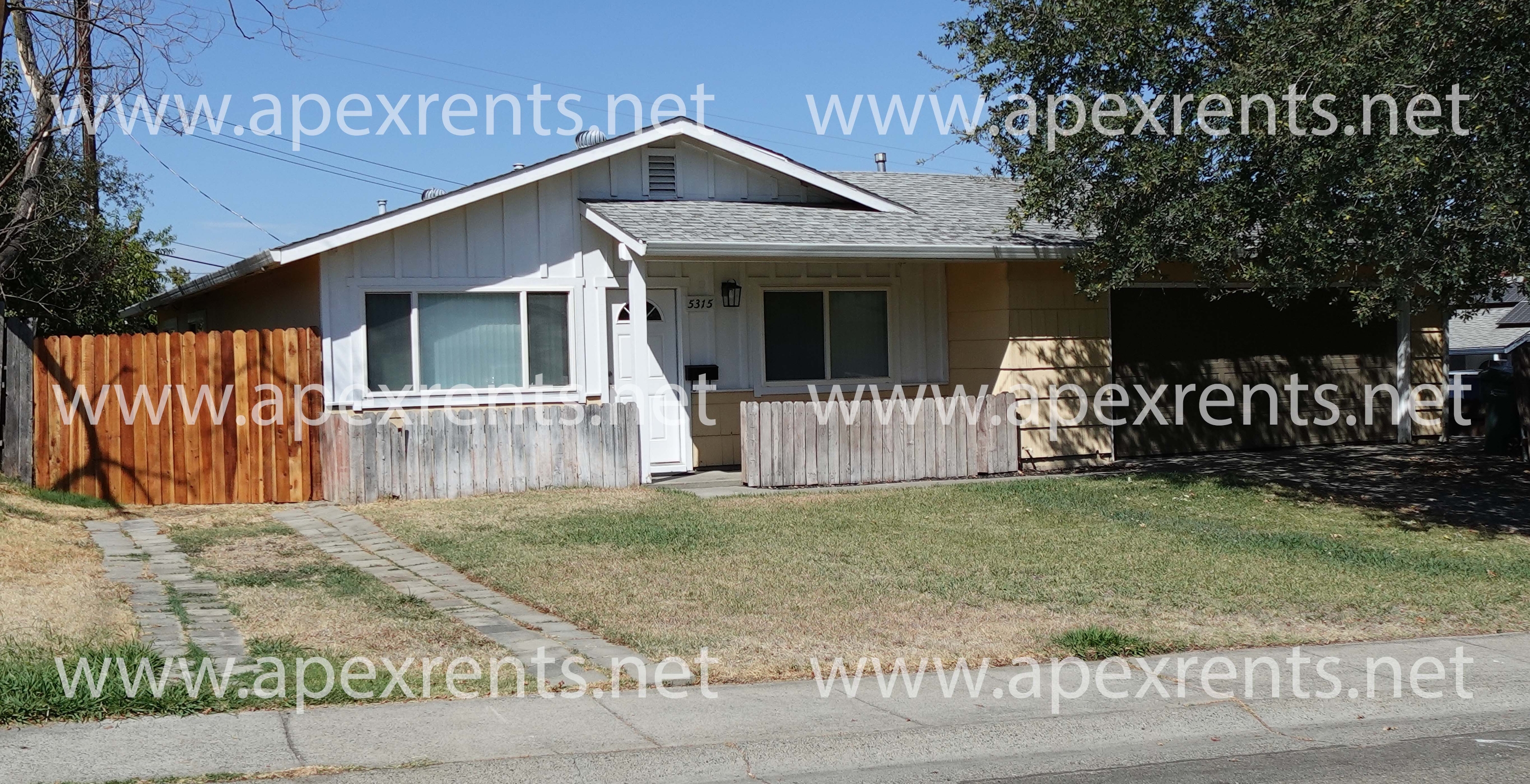5315 Valparaiso Cir